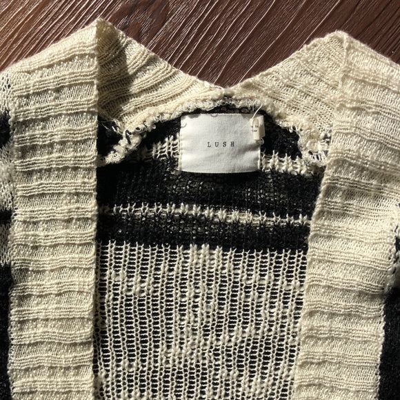 Cardigan - Picture 2 of 2